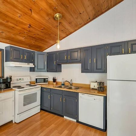 Gunstock & Lakes Region Year Round Chalet Gilford Exterior photo